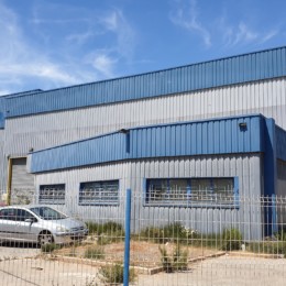 Vente Bâtiment Industriel 617M² Za Camp Laurent La Seyne 15