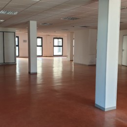 Vente Ensemble Immobilier Bureaux 2096M² 58 Parkings La Seyne 83500 Antoine Viallet 4